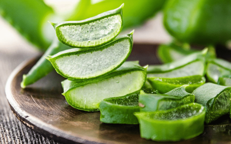 Bí Quyết Đánh Bay Nếp Nhăn Trên Khuôn Mặt Hiệu Quả 4 Mặt nạ nha đam