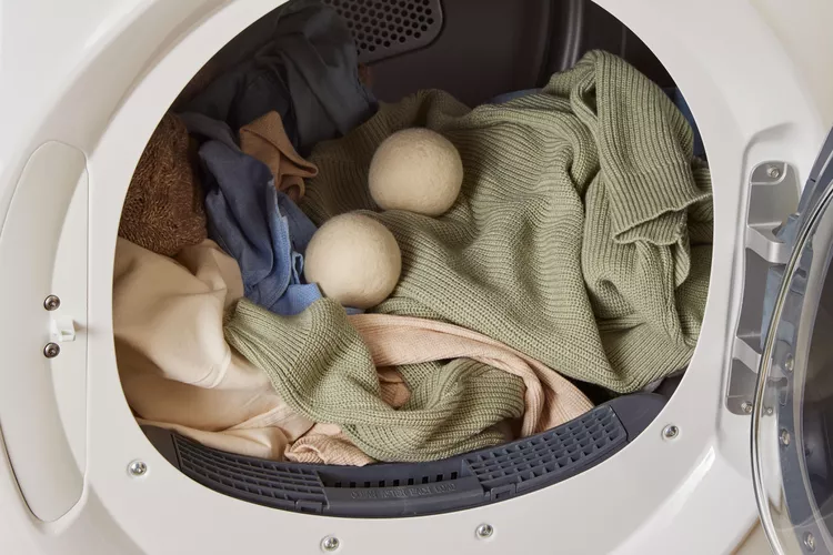 Khám Phá Bóng Sấy Quần Áo: Giải Pháp Hiệu Quả Cho Quần Áo Khô Nhanh Và Mềm Mại