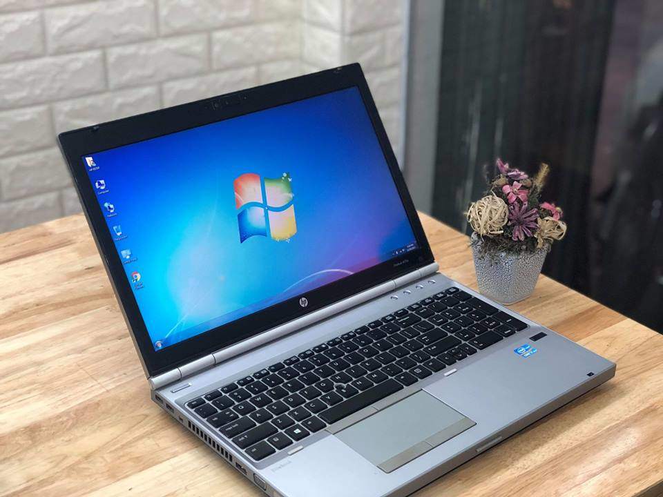 8570p Hp 8570p trang bị loa cho âm thanh khá tốt