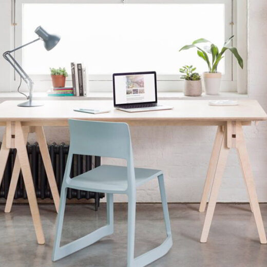 Khám Phá Những Mẫu Bàn Học Đẹp Đáng Mua Nhất Trên Thị Trường Hiện Nay