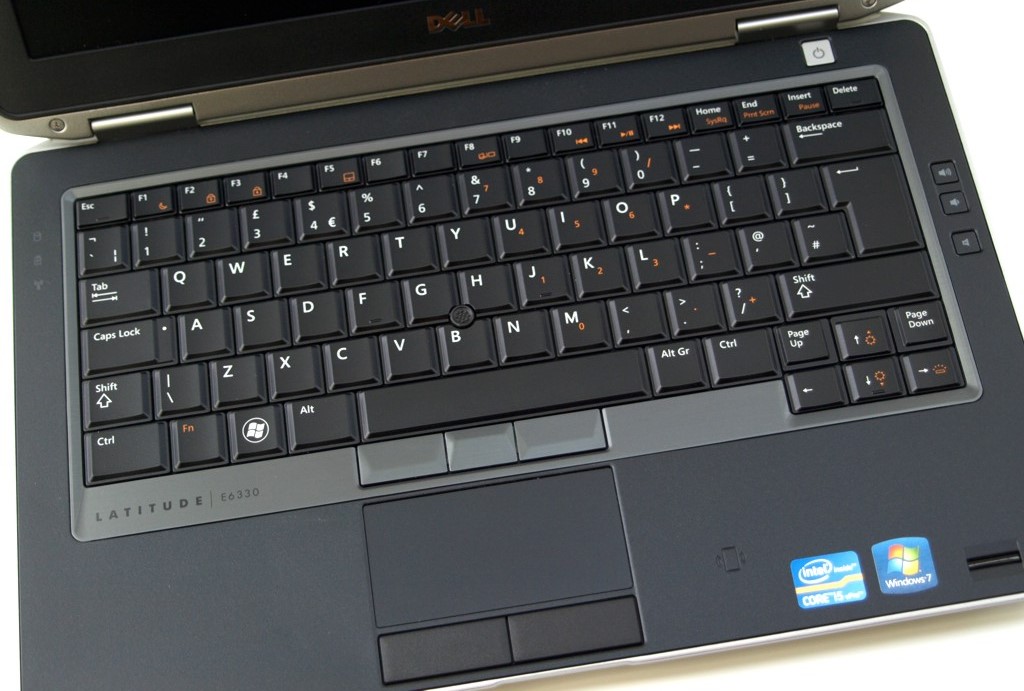 ban-phim-e6330 Bàn phím là một điểm sáng giá của Dell E6330