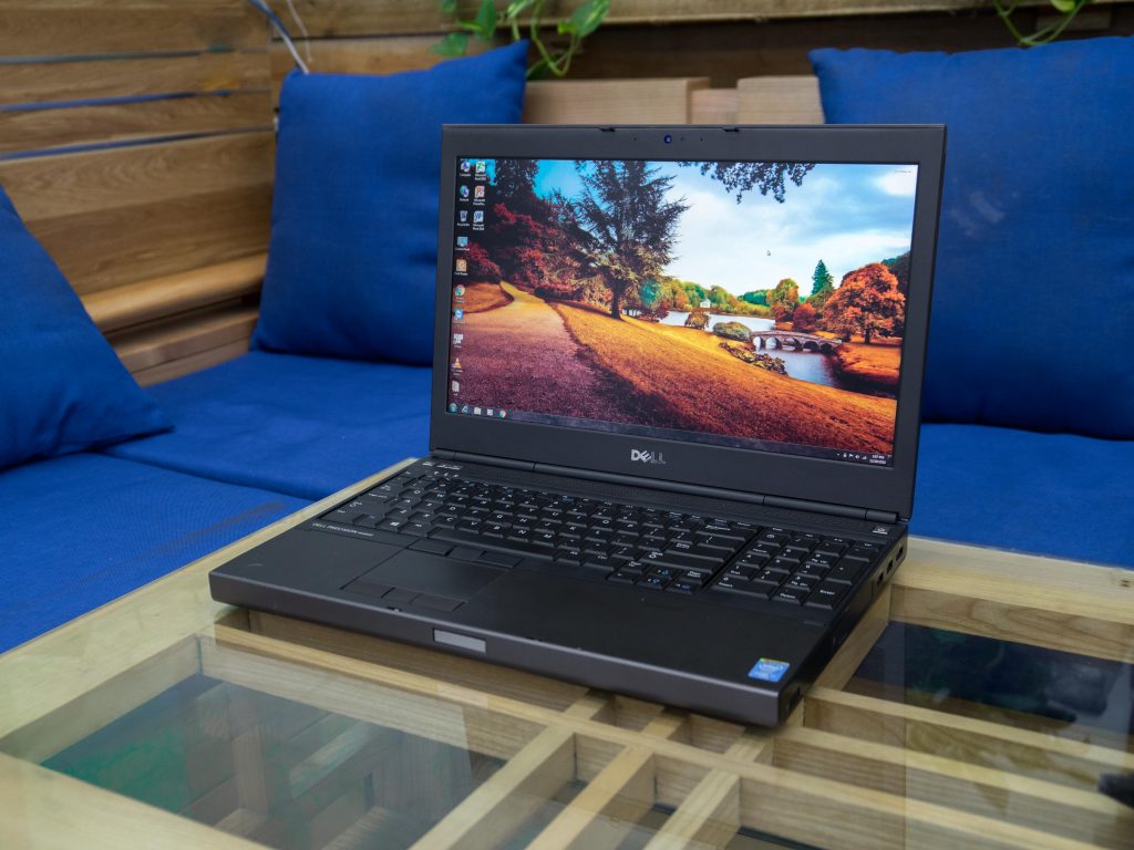 dell-precision-m4800 Dell Precision M4800 với thiết kế vuông vắn, khỏe khoắn