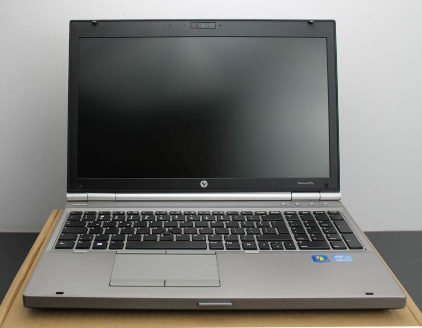 hp-elitebook-8570p Hp Elitebook 8570p giữ nguyên hình thức vuông vắn, khỏe mạnh
