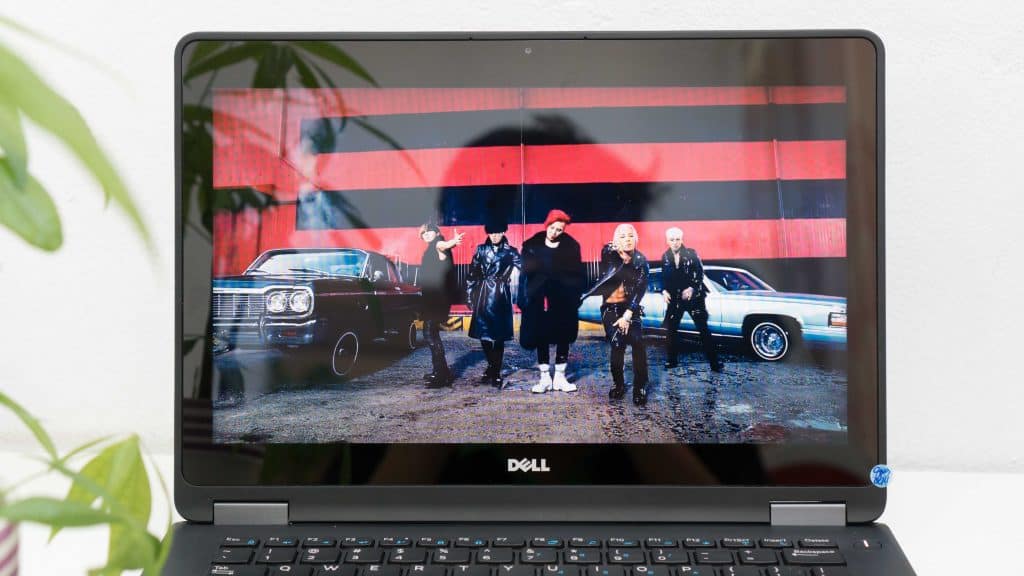 man-7270 Dell E7270 làm các tab vụ văn phòng dễ dàng, mượt mà