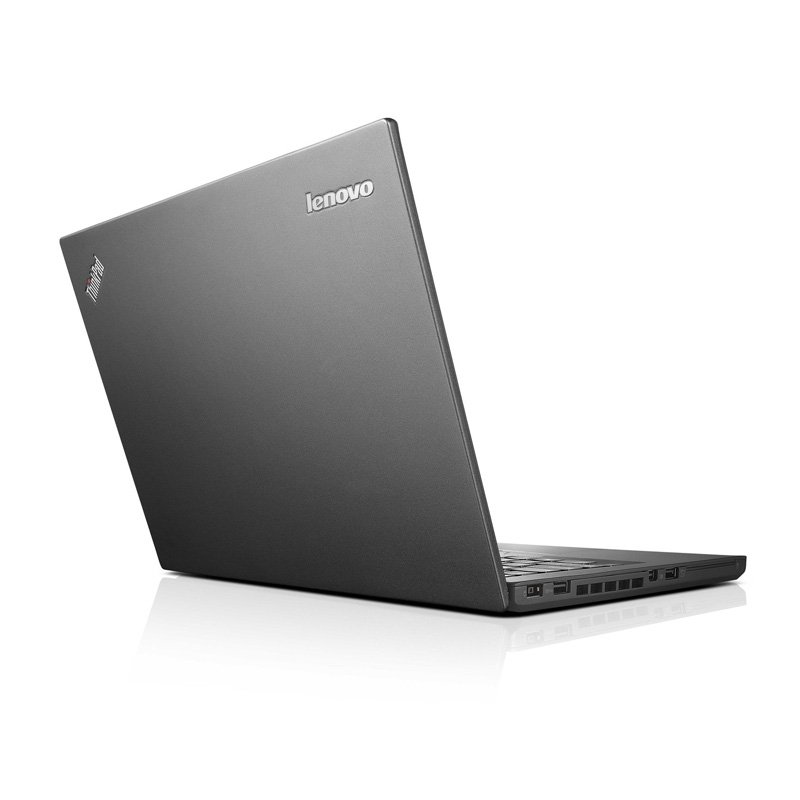 T440s với vẻ đen truyền thống toát lên sự mạnh mẽ, khỏe khoắn