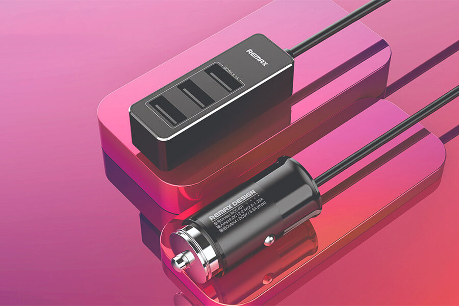 Khám Phá 5 Cục Sạc Điện Thoại Trên Ô Tô Xuất Sắc Nhất